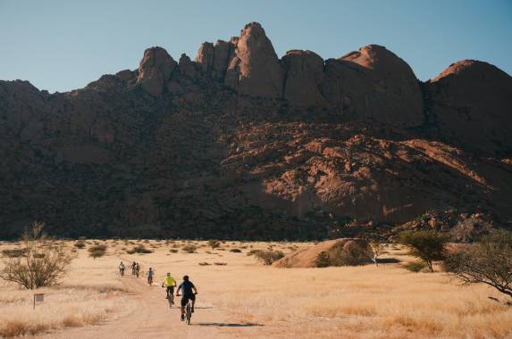 Cycle Namibia