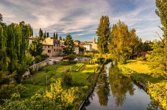 Rome, Assisi & Magical Umbria – Premium Adventure