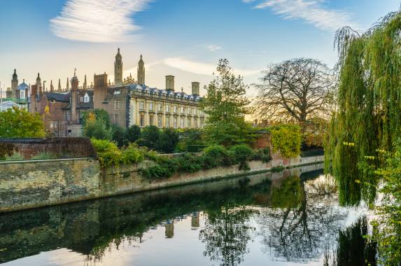 Cambridge to Oxford: WWII & Colleges – Private Group Adventure