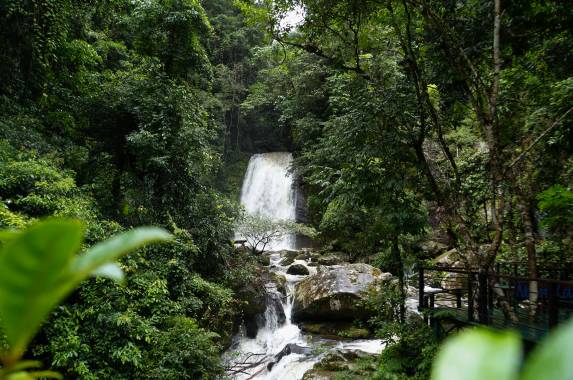 Discover Laos in Comfort