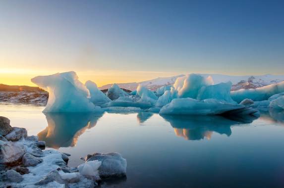 Iceland Circumnavigation: Helicopters, Glaciers and Volcanoes