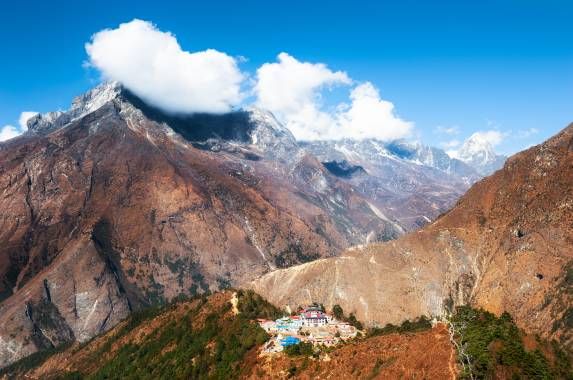 Everest Treks in Comfort