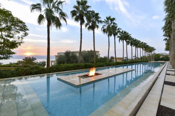 Signature Jordan | Stars and Desert Sands