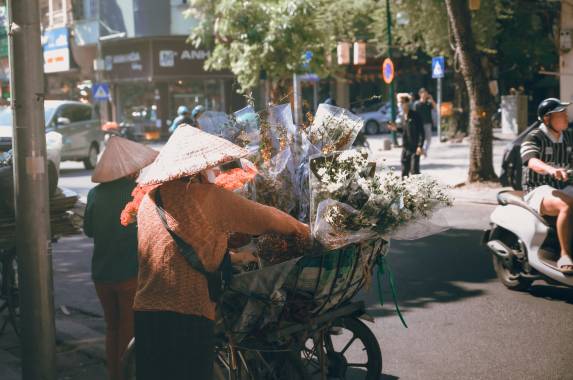 Signature Vietnam | In Fabric & Folklore