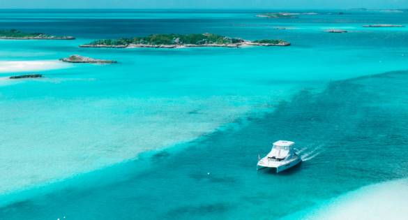 Moorings 514PC cruising in the Exumas, Bahamas