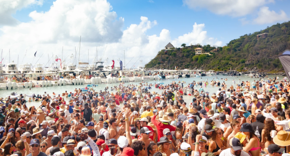 Christmas in July crowd view