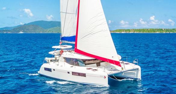 2017_ss_bvi_uncommoncaribbean-patrick-bennett_damagewaiver_hero-1
