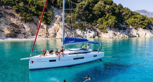 Sunsail Monohull