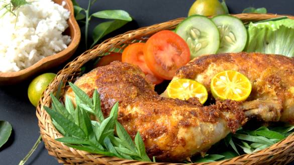 Enchanting Travels Asia Tours Cuisine in Malaysia ayam goreng
