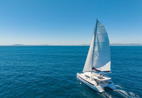 Moorings 5200 – 5 Cabin Catamaran