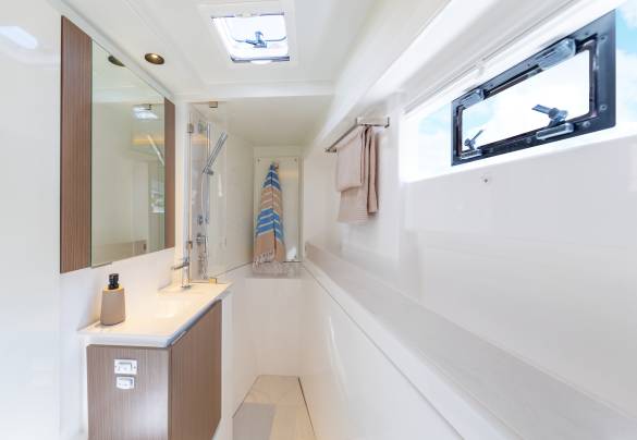 Moorings 5200 avec équipage