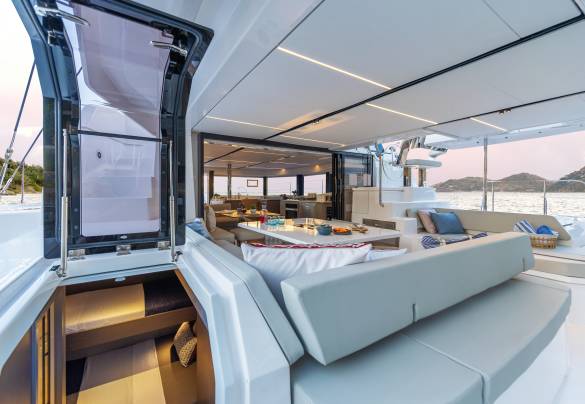 Moorings 5200 Crewed Yacht