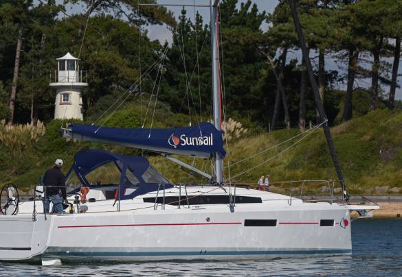 Sunsail 38.0 Sailing
