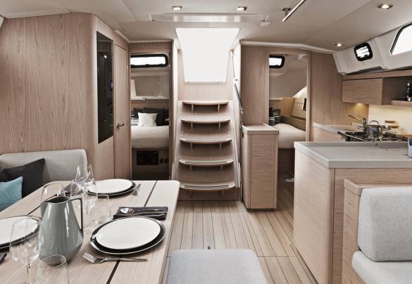 Sunsail 46.1 Interior