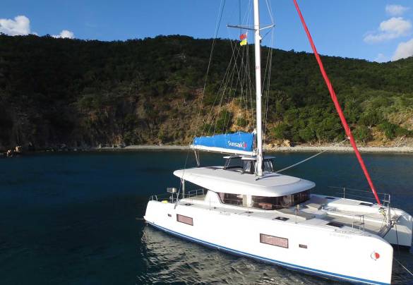 Sunsail Lagoon 424 - Credit Jeff Monuszko