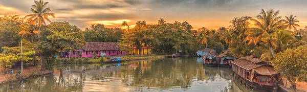 Bazaars & Backwaters in India