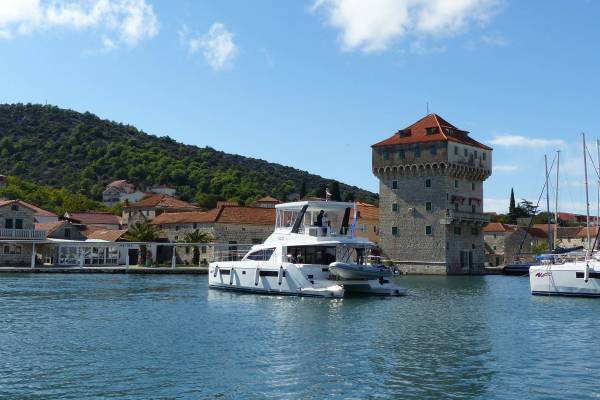 Marina Agana Basis