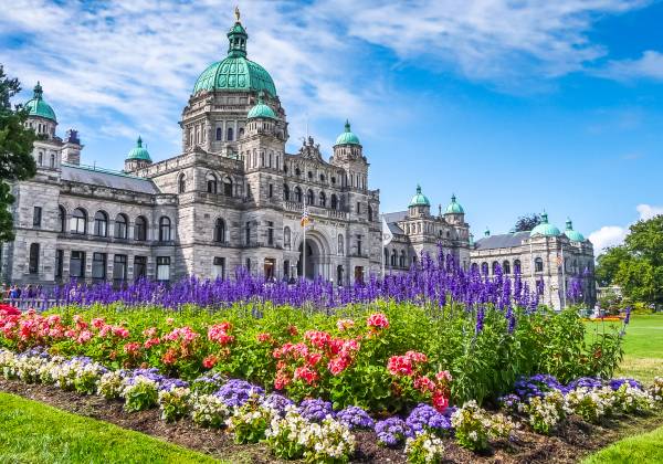 Canada Road Trip: West Coast Explorer