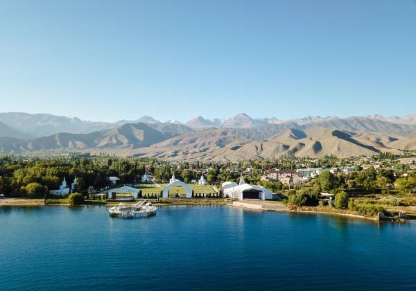 Central Asia’s Majestic Mountains & Ancient Architecture