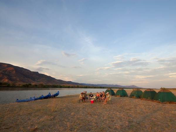 Zambezi Canoe Safari