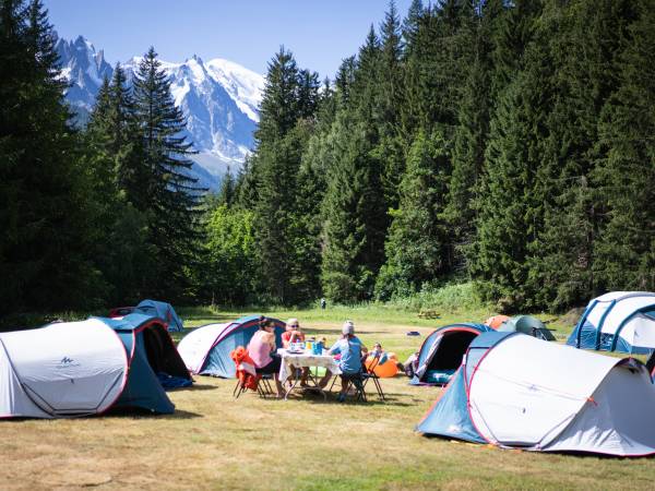 Comfortable camping and beautiful scenery on the Mont Blanc Circuit