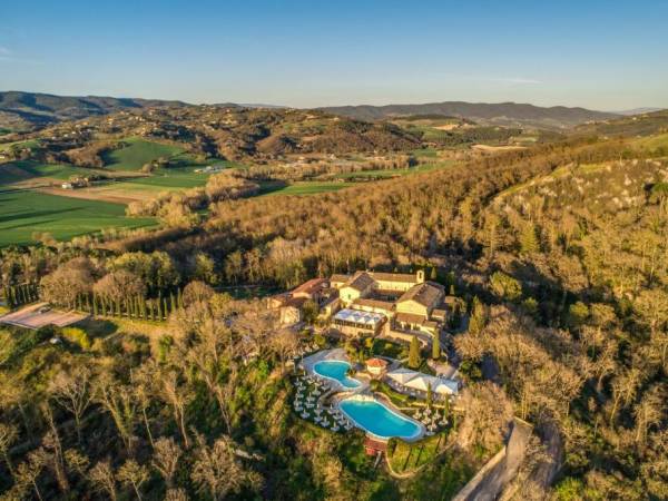 Walking in Rome, Assisi and Umbria – Premium Adventure