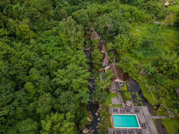 Discover Laos in Comfort