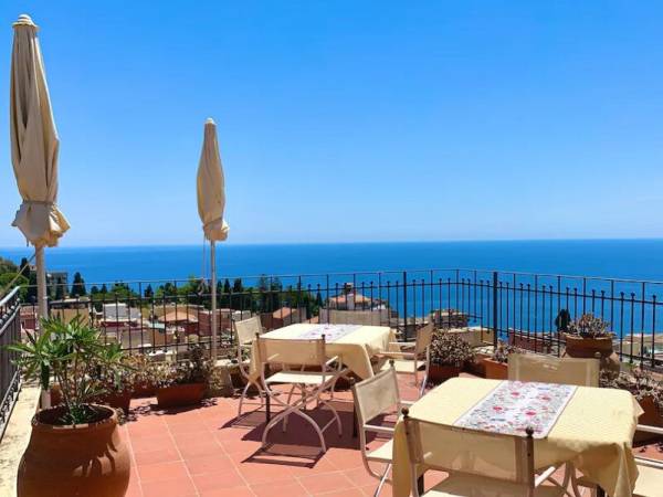 Sicily: Vino & Volcanoes