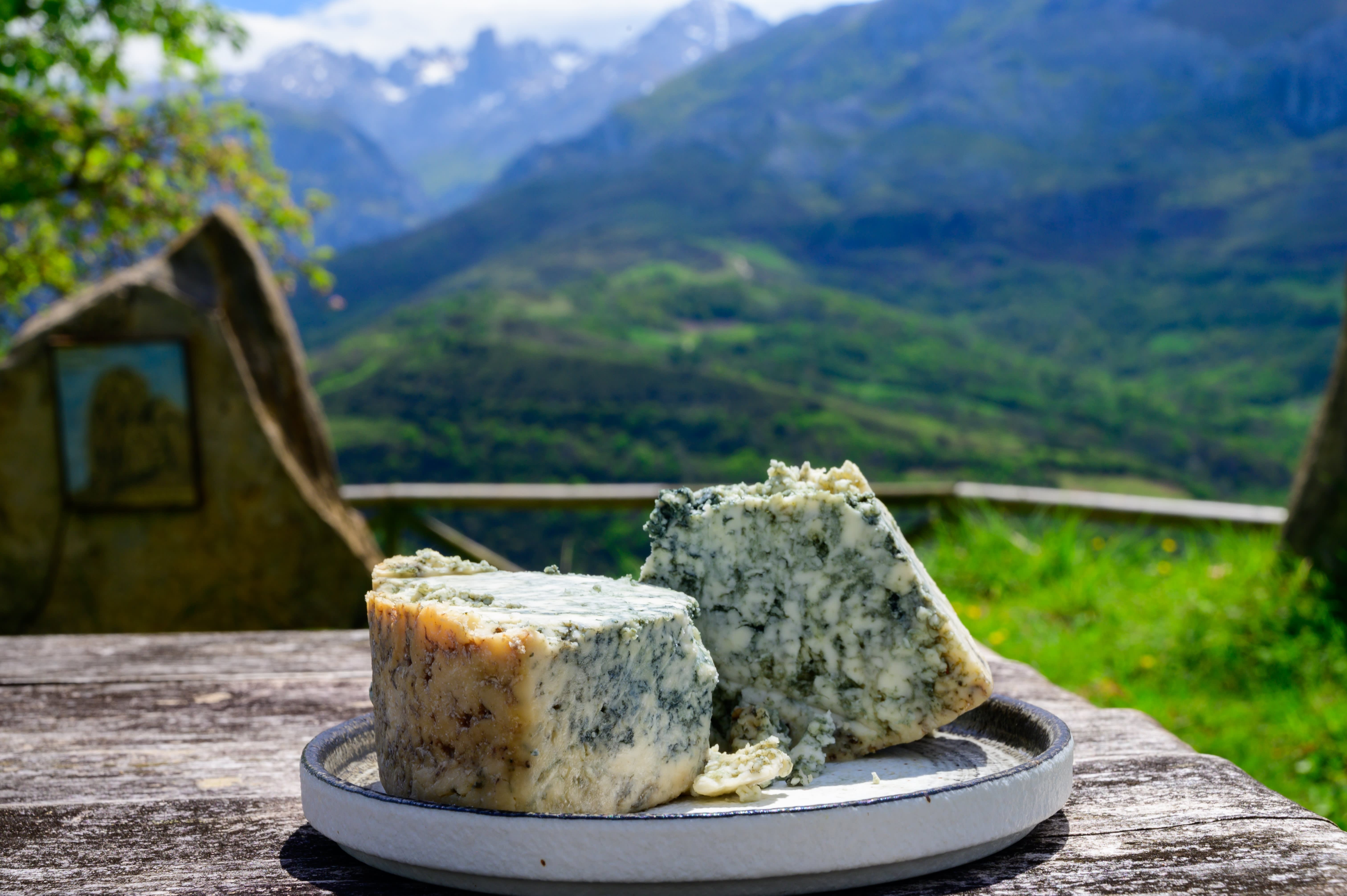 Indulge in Europe’s unique flavors with these 5 Food Tours