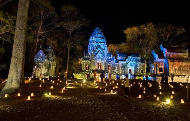 Evening Gala Dinner in ancient Angkor Wat Temple