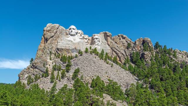 Rocky Mountains & Black Hills National Parks Tour