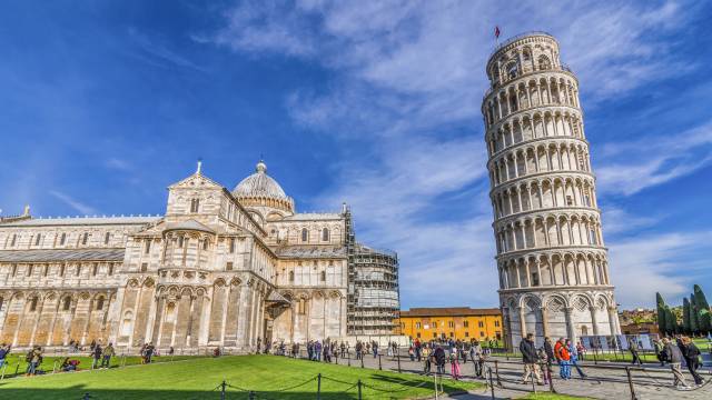 Mediterranean Escape – Barcelona to Rome Cruise & Tour