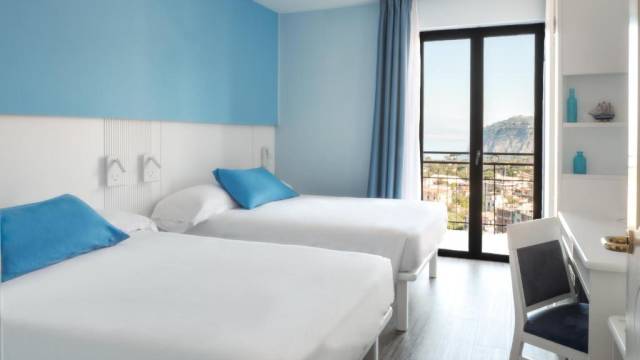 Italy Coast to Coast by E-bike: Puglia to Amalfi Coast