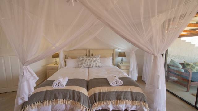 South Africa: Walking & Wildlife