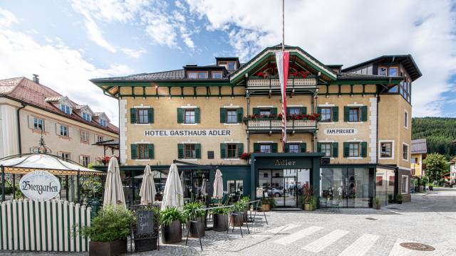 Classic Dolomites – Premium Adventure