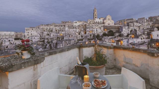 Walking in Puglia & Matera