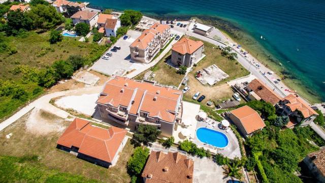 Cycle the Balkans