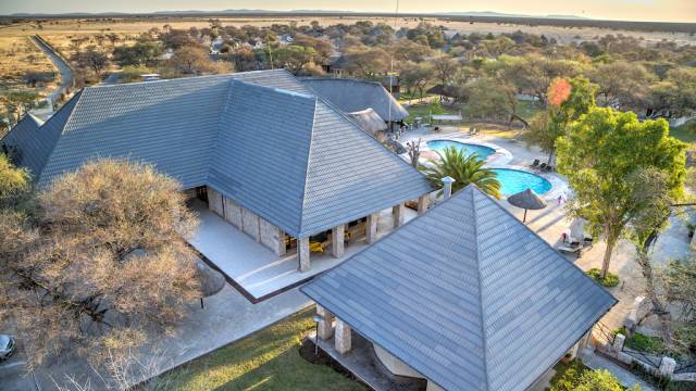 Botswana & Namibia: Delta & Dunes