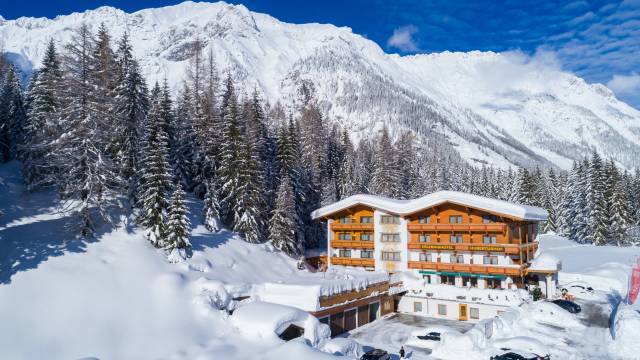 Cross-Country Skiing at Leutasch and Seefeld