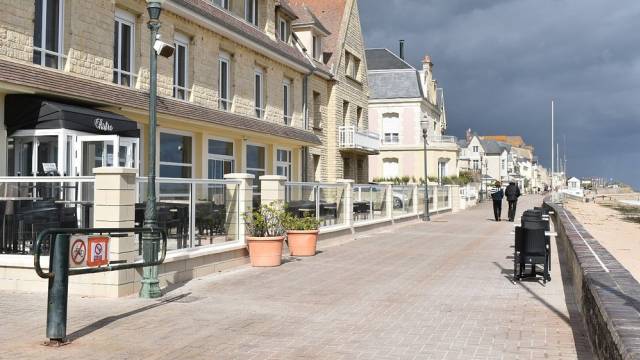 Cycle Northern France: Brittany to Normandy
