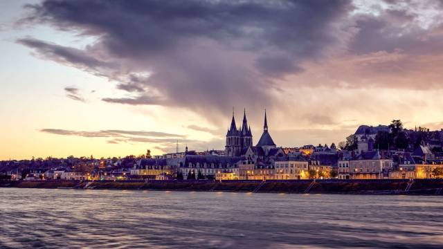 Cycle the Loire Valley