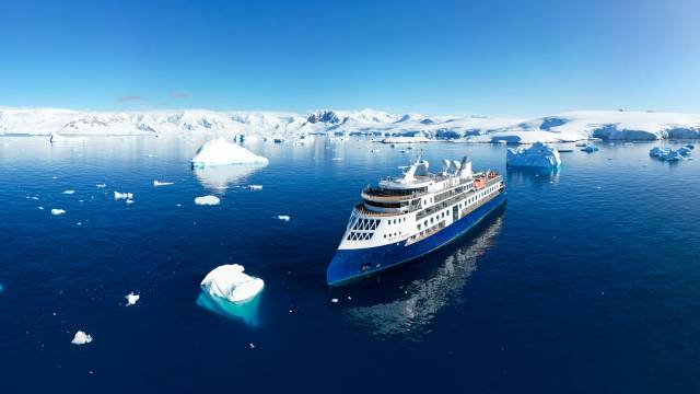 Antarctic Express: Cruise South, Fly North