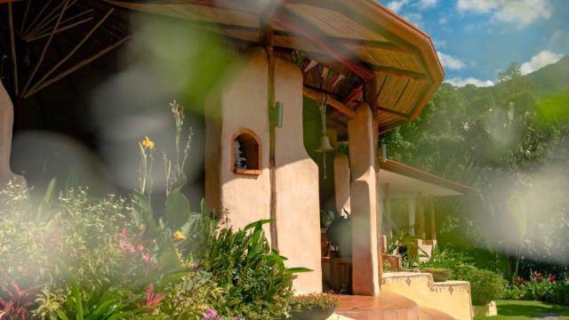 Wild Costa Rica – Premium Adventure