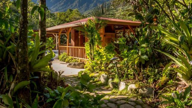 Wild Costa Rica – Premium Adventure