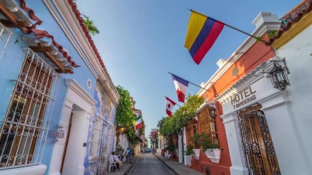 Essential Colombia