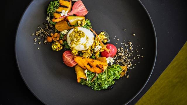 Signature South Africa | Wild Coasts & Winelands