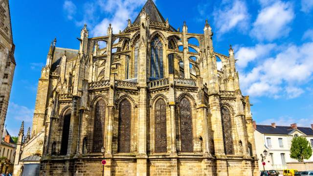 Highlights of France: Paris, Loire Valley and Normandy