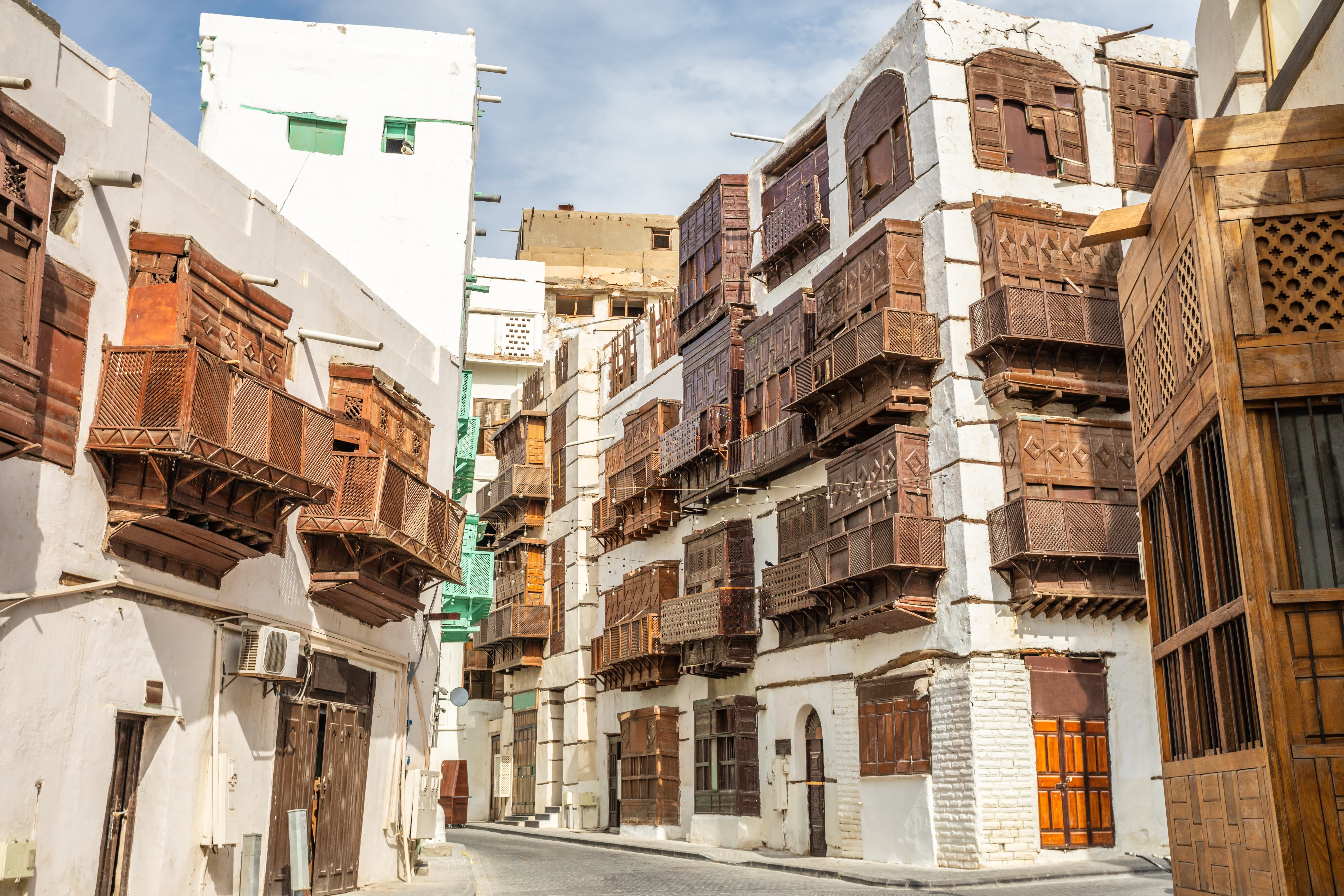 Discover the ancient treasures of Saudi Arabia