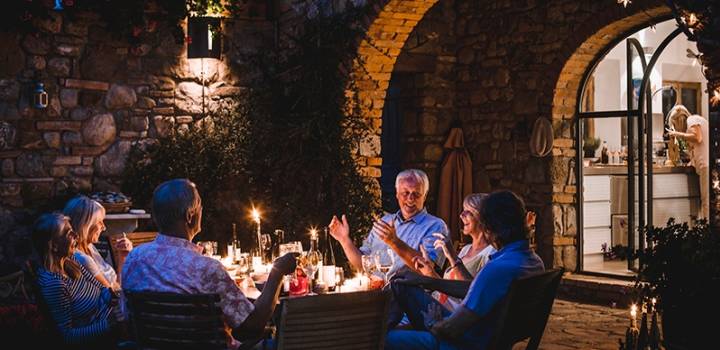Mind Your Manners, Signor: Travel Etiquette for Italy