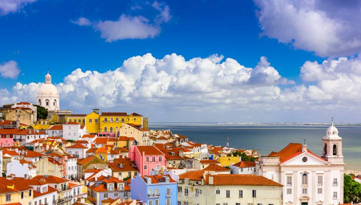 Portugal Highlights: Lisbon, Porto, and the Douro Valley